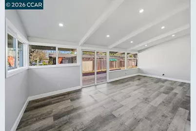 1737 Ravenwood Dr, Concord, CA 94520 - Photo 12