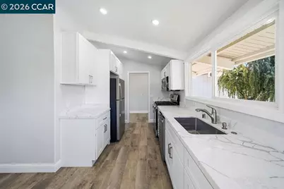 1737 Ravenwood Dr, Concord, CA 94520 - Photo 8