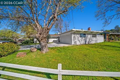 1737 Ravenwood Dr, Concord, CA 94520 - Photo 32