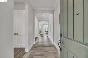 2002 Tempranillo Ln, Brentwood, CA 94513 - Photo 2