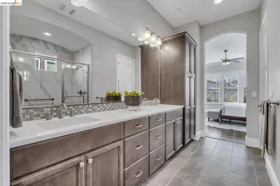 2002 Tempranillo Ln, Brentwood, CA 94513 - Photo 26