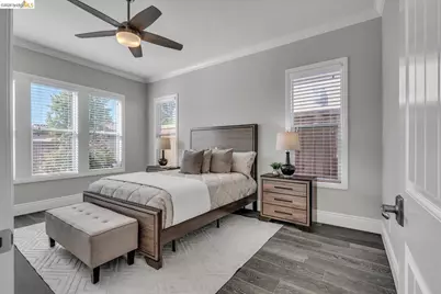 2002 Tempranillo Ln, Brentwood, CA 94513 - Photo 22