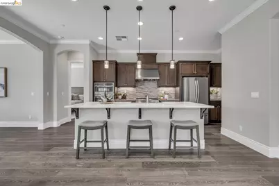 2002 Tempranillo Ln, Brentwood, CA 94513 - Photo 8