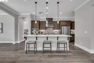2002 Tempranillo Ln, Brentwood, CA 94513 - Photo 8