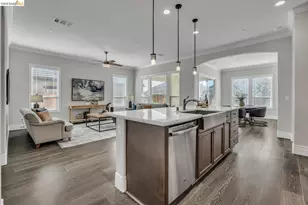 2002 Tempranillo Ln, Brentwood, CA 94513 - Photo 14