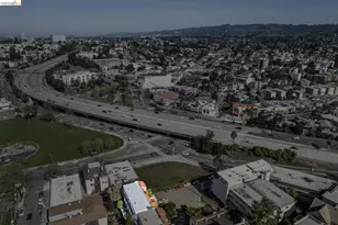 47 Excelsior Ct, Oakland, CA 94610 - Photo 34