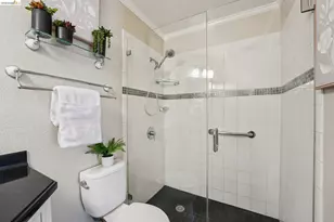 535 Pierce St, Albany, CA 94706 - Photo 36