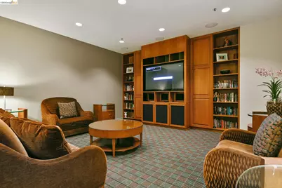 5855 Horton Street #613, Emeryville, CA 94608 - Photo 44