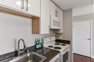 1 Kelton Ct, Oakland, CA 94611 - Photo 14