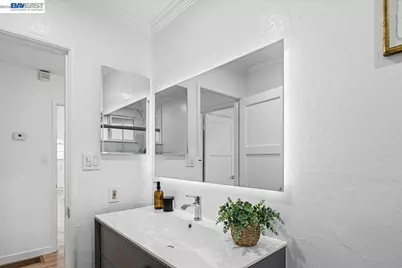 17790 Via Arriba, San Lorenzo, CA 94580 - Photo 24