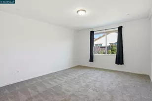 9229 Thimbleberry Dr, Sacramento, CA 95829 - Photo 20