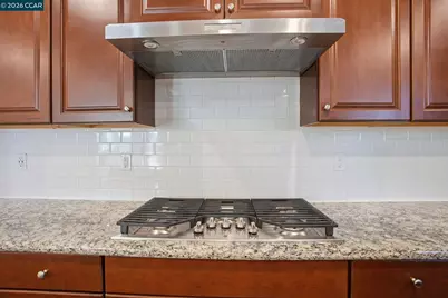 9229 Thimbleberry Drive, Sacramento, CA 95829 - Photo 6