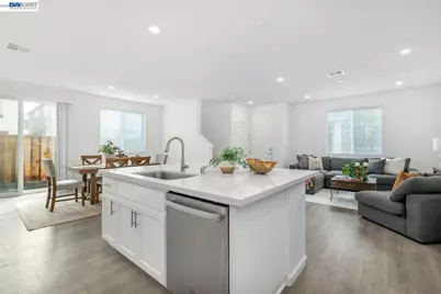 30 Cypress Ct, Pittsburg, CA 94565 - Photo 2