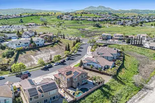 556 Douglas Dr, Brentwood, CA 94513 - Photo 38