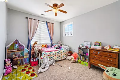 556 Douglas Drive, Brentwood, CA 94513 - Photo 28