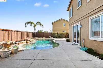 556 Douglas Drive, Brentwood, CA 94513 - Photo 32