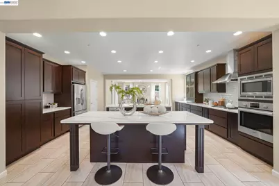 2703 Tribune Ave, Hayward, CA 94542 - Photo 4