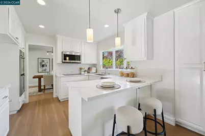 132 Whitethorne Dr, Moraga, CA 94556 - Photo 14