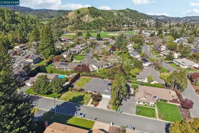 132 Whitethorne Dr, Moraga, CA 94556 - Photo 56