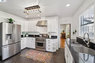 1718 High St, Alameda, CA 94501 - Photo 12