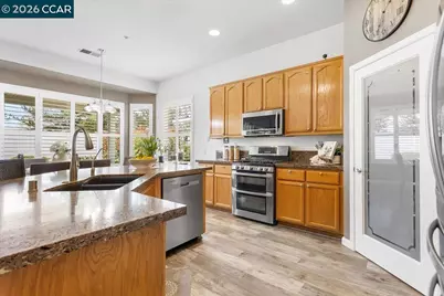 377 St Claire Ter, Brentwood, CA 94513 - Photo 14