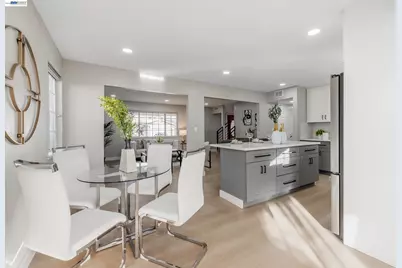 1394 Glacier Dr, Milpitas, CA 95035 - Photo 10