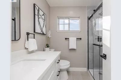 1394 Glacier Dr, Milpitas, CA 95035 - Photo 22