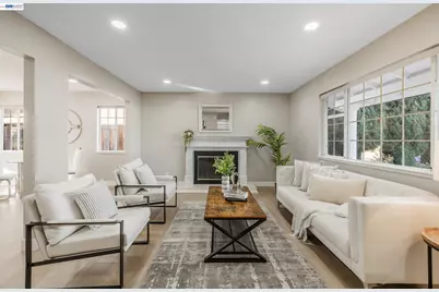 1394 Glacier Dr, Milpitas, CA 95035 - Photo 6