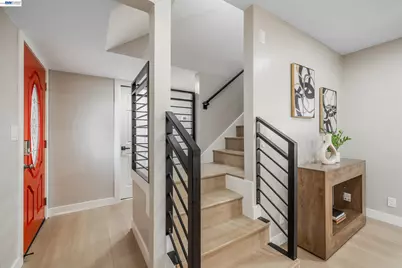 1394 Glacier Dr, Milpitas, CA 95035 - Photo 4