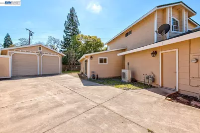 8524 Oak Harbour Ct, Fair Oaks, CA 95628 - Photo 40