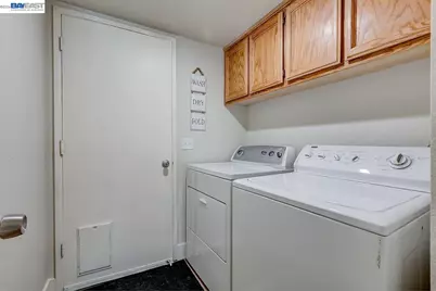 8524 Oak Harbour Ct, Fair Oaks, CA 95628 - Photo 22