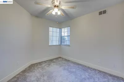 8524 Oak Harbour Ct, Fair Oaks, CA 95628 - Photo 20