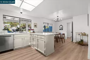 5129 Heavenly Ridge Ln, Richmond, CA 94803 - Photo 16