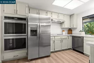 5129 Heavenly Ridge Ln, Richmond, CA 94803 - Photo 14