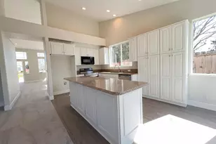 300 Perkins Ct, Suisun City, CA 94585 - Photo 16