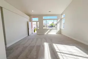 300 Perkins Ct, Suisun City, CA 94585 - Photo 6