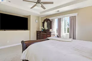 9740 Linnet Ct, Gilroy, CA 95020 - Photo 18