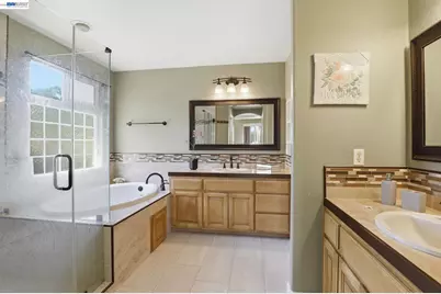 9740 Linnet Ct, Gilroy, CA 95020 - Photo 22