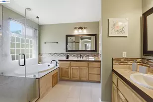 9740 Linnet Ct, Gilroy, CA 95020 - Photo 22