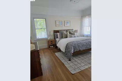 5264 Locksley Ave, Oakland, CA 94618 - Photo 8