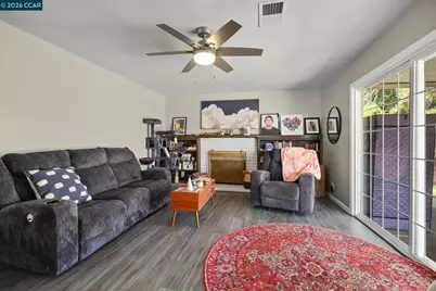 3922 Bayview Circle, Concord, CA 94520 - Photo 6