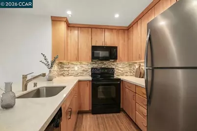 1201 Alta Vista Dr #209, Walnut Creek, CA 94596 - Photo 6