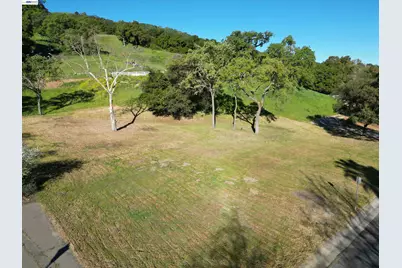 8278 Sassafras Court, Pleasanton, CA 94566 - Photo 6