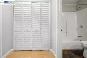 401 Norfolk St, San Mateo, CA 94401 - Photo 28