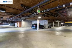 401 Norfolk St, San Mateo, CA 94401 - Photo 38