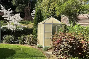 3327 Beechwood Dr, Lafayette, CA 94549 - Photo 4