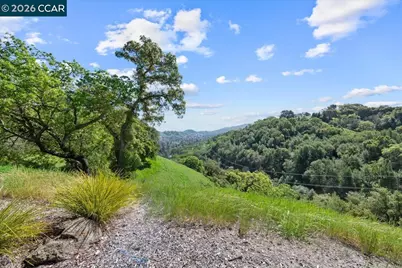 2100 Skycrest Dr #12, Walnut Creek, CA 94595 - Photo 42