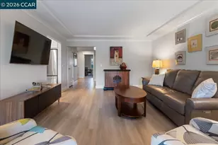 2100 Skycrest Dr, Walnut Creek, CA 94595 - Photo 10