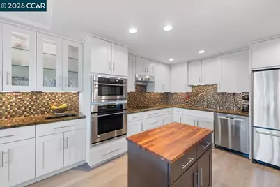 2100 Skycrest Dr #12, Walnut Creek, CA 94595 - Photo 16