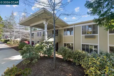 2100 Skycrest Dr #12, Walnut Creek, CA 94595 - Photo 6